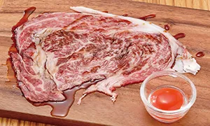 てっぺん 焼肉ダイニング バンビニ店