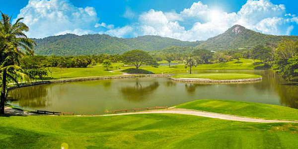 カオキィアオ・カントリークラブ・パタヤ Khao Kheow Country Club Pattaya