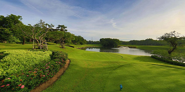 アルパイン・ゴルフクラブ