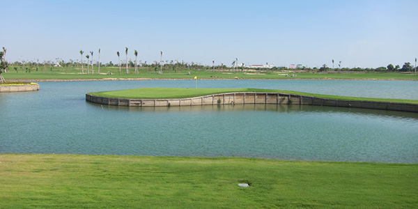 ロイヤルジェムズ・ゴルフシティー