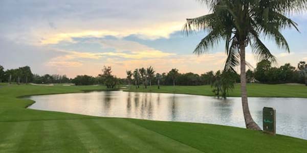 スワン・ゴルフ＆カントリークラブ